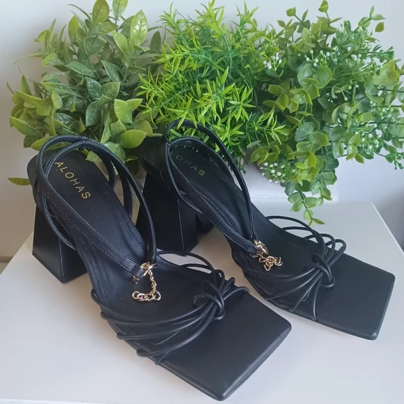 ALOHAS A Cactus Sandals - Picture 2 of 11